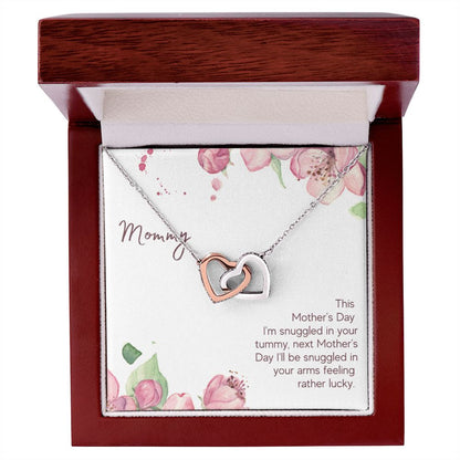 To Mommy - Snuggled in Your tummy Interlocking Hearts Necklace - StarShineBox -