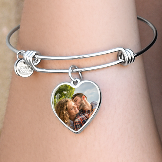 To My Beautiful Soulmate - Your love is the sweetest part of my life Personalized Luxury Heart Bangle